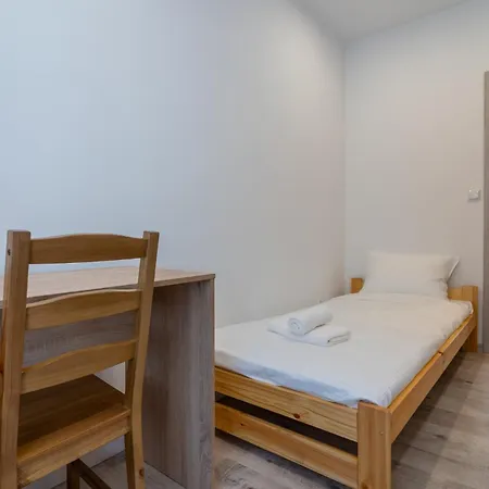 Zawodzie 3-bedroom By Bookinghost * Katovice