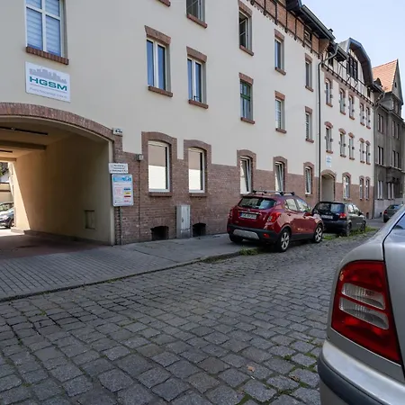 Zawodzie 3-bedroom 아파트