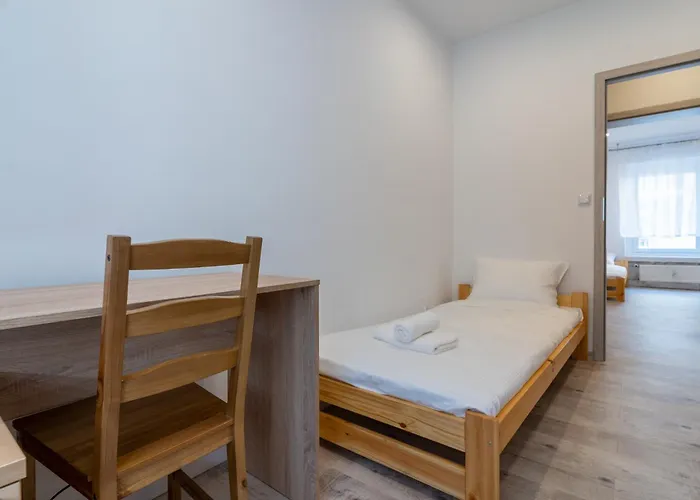 Zawodzie 3-bedroom By Bookinghost * Katowice
