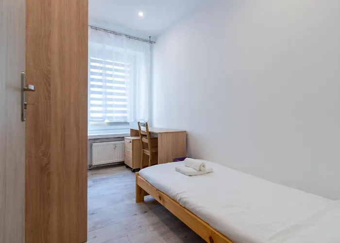 Zawodzie 3-bedroom By Bookinghost Appartamento