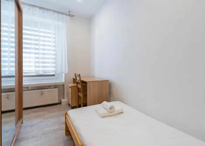 Apartmán Zawodzie 3-bedroom By Bookinghost Katovice