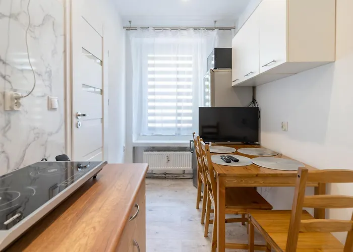 Zawodzie 3-bedroom By Bookinghost Katovice